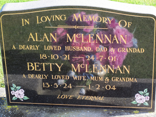 Photo of headstones/Alan McLennan d 1991 hdstn Greymouth